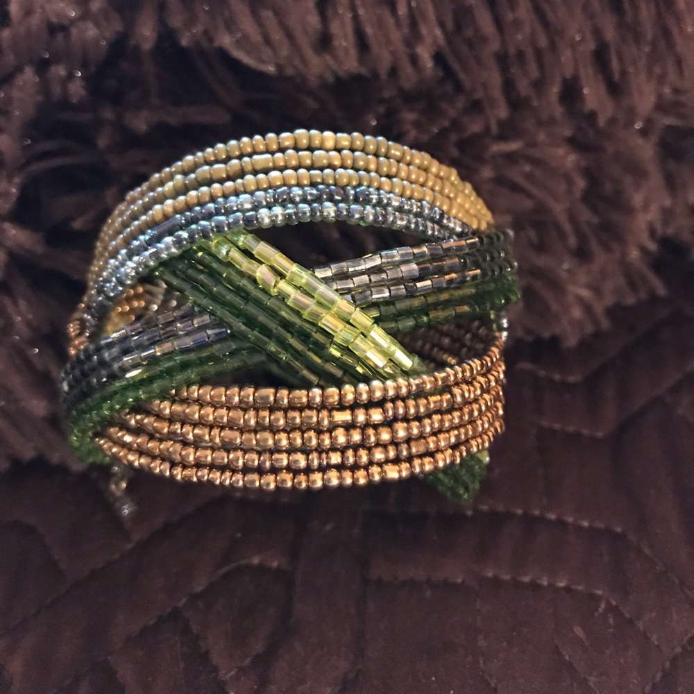 Beaded bracelet